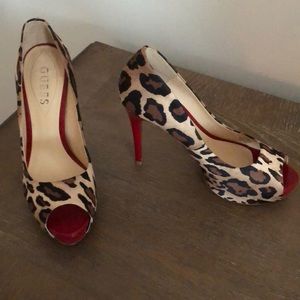 Leopard shoes